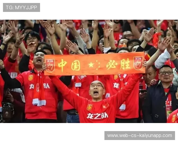 国内足球联赛升降级压力增大，俱乐部备战全力，中国足球升降级